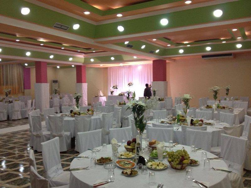 Hotel Argenti Shkoder Exterior photo